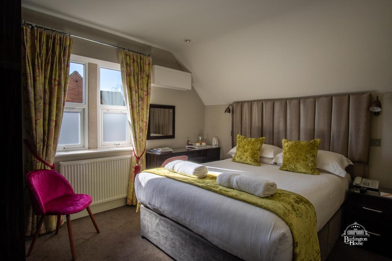 Bed and Breakfast Burlington House Boutique à Oxford Extérieur photo A bedroom at the hotel