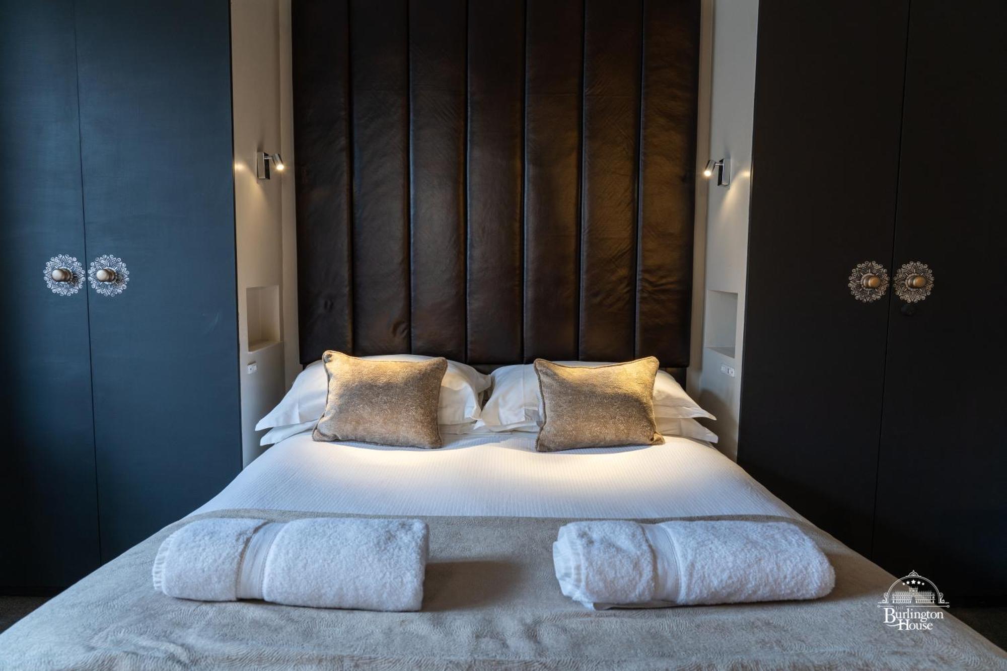 Bed and Breakfast Burlington House Boutique à Oxford Chambre photo A bedroom at the hotel