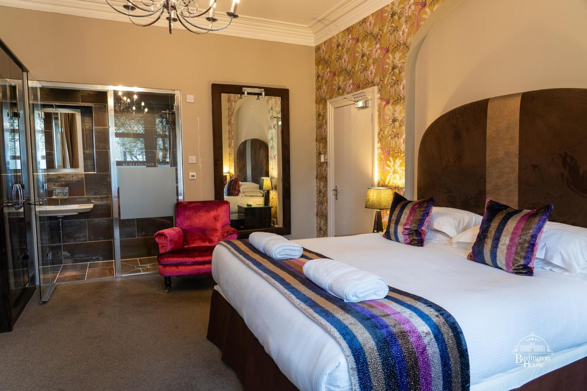 Bed and Breakfast Burlington House Boutique à Oxford Chambre photo A bedroom at the hotel