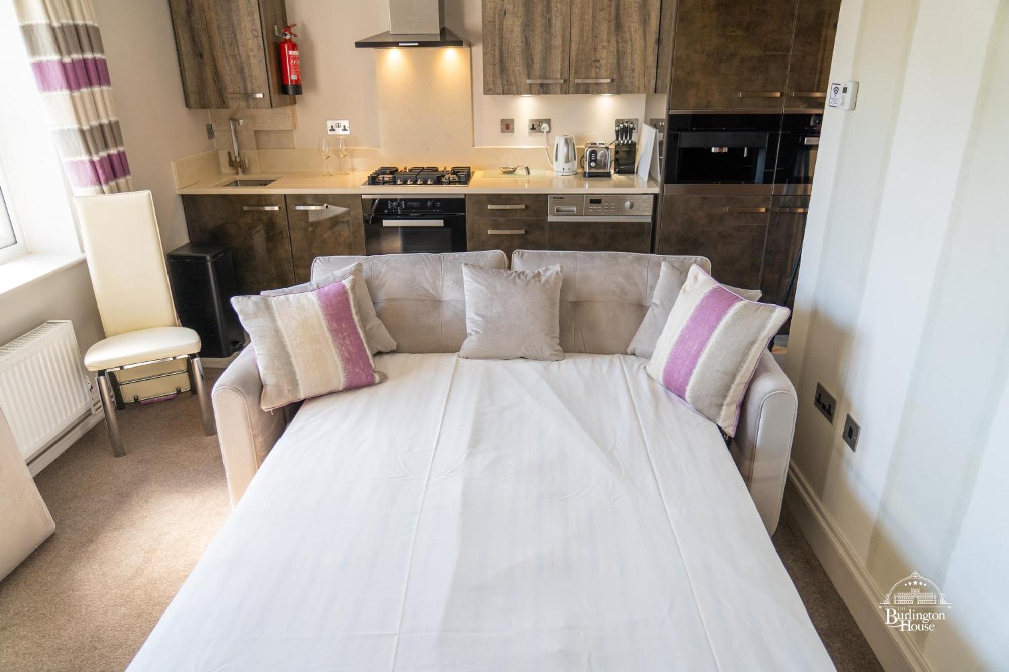 Bed and Breakfast Burlington House Boutique à Oxford Extérieur photo A sofa bed